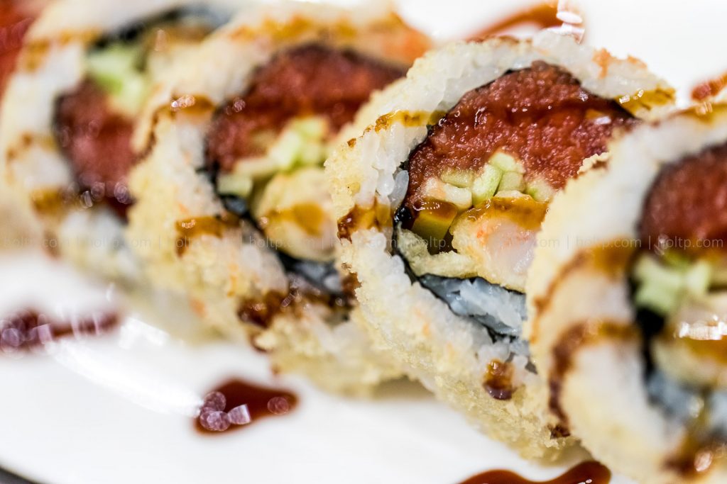 Spicy Tuna Crunch Sushi Roll Photography